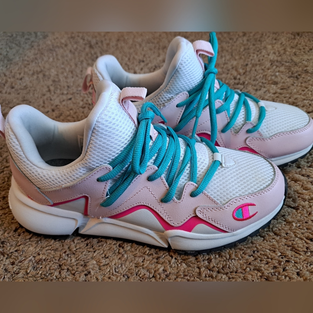 Champion Sneakers